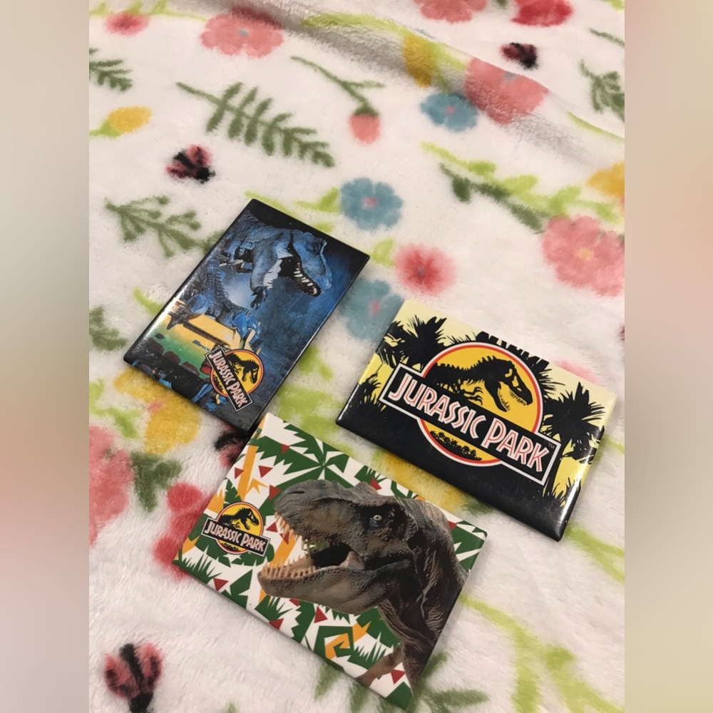 Vintage 90s Jurassic Park pin bundle